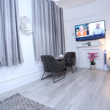 London Town Apartment- Lewisham Екстериор снимка