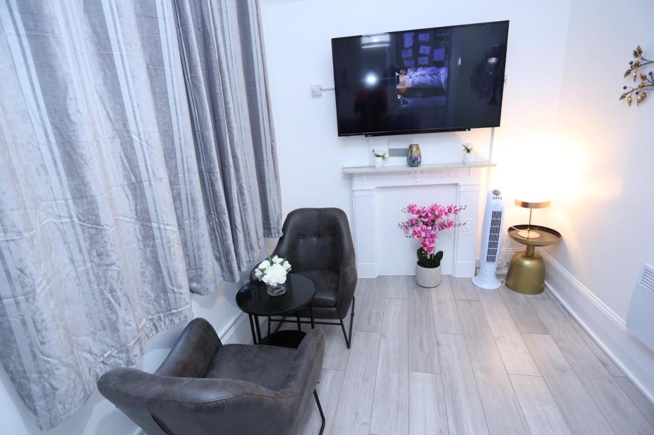 London Town Apartment- Lewisham Екстериор снимка